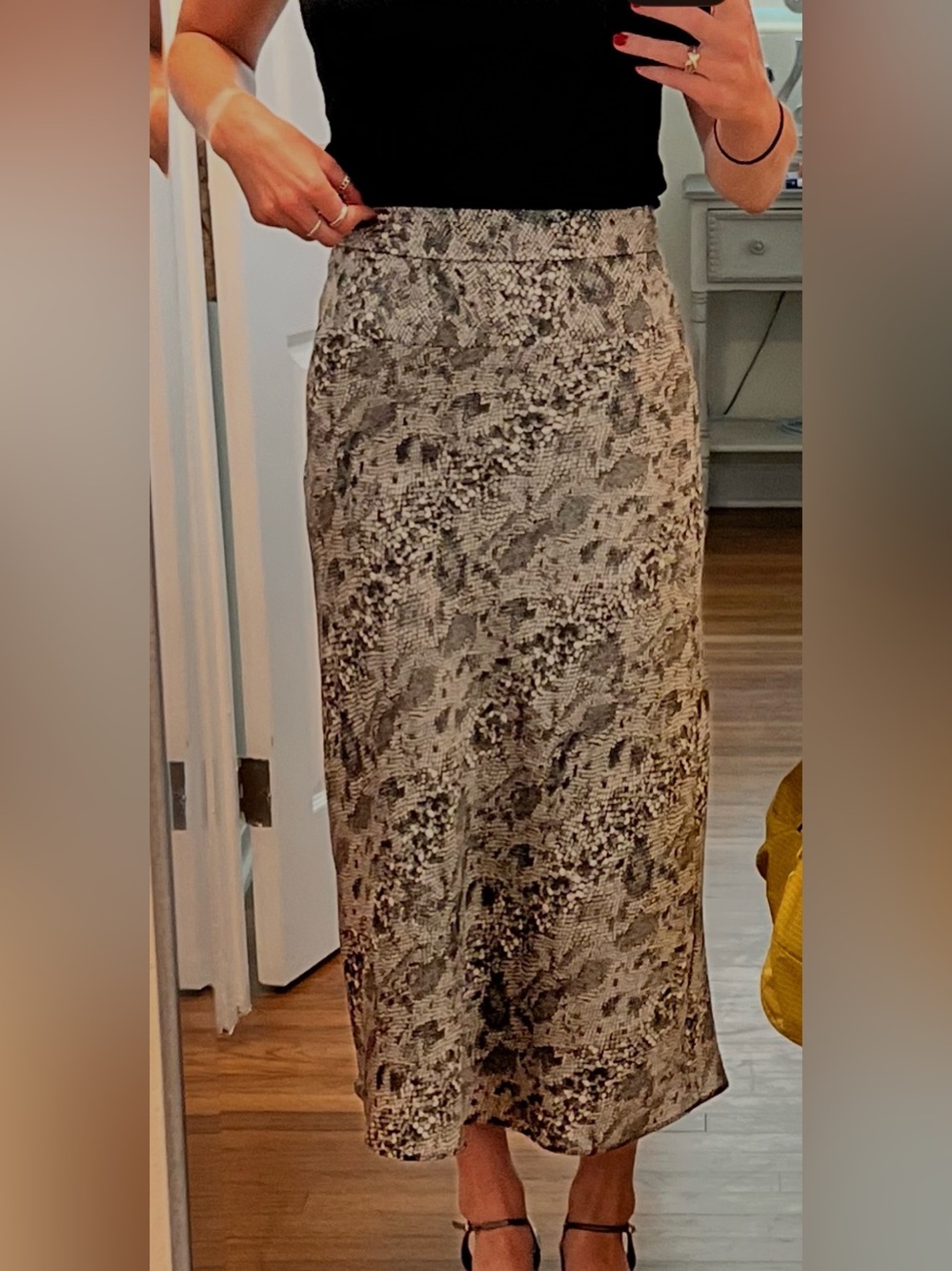 Free people midi skirt snakeskin print size US 2